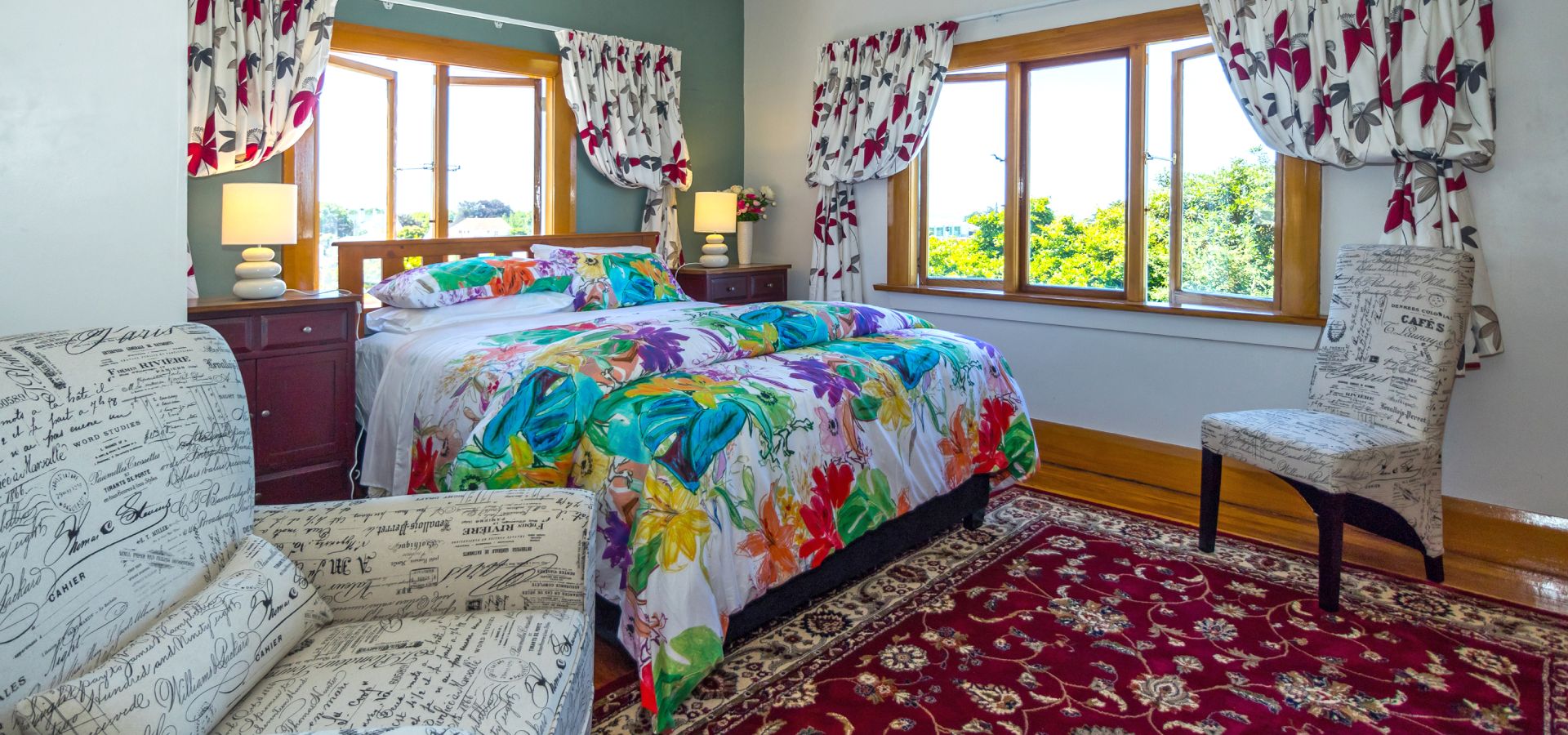 Timaru accommodation with a sea view