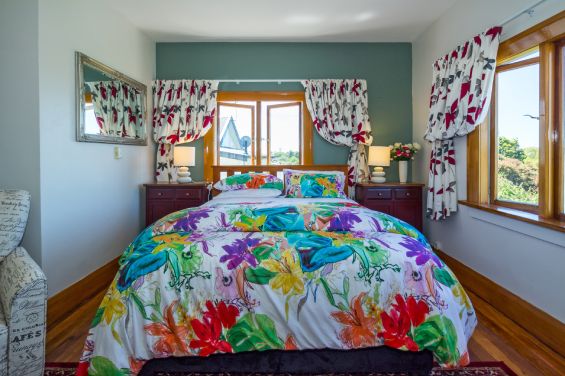 Sea View Room queen-size bed